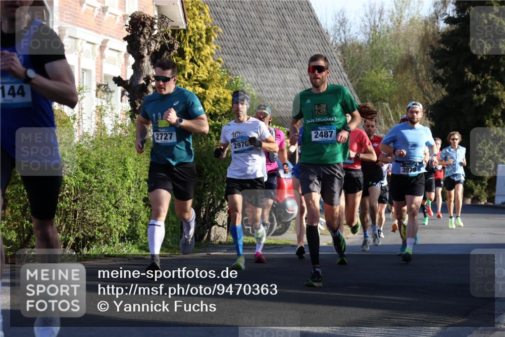 12.04.2026 - 45. Internationalen Wilhelmsburger Insellauf Yannick Fuchs http://msf.ph/oto/9470363 12.04.2026 08:54:41 Laufen 144, 2727, 10, 2970, 2487, 3979 meine-sportfotos.de
