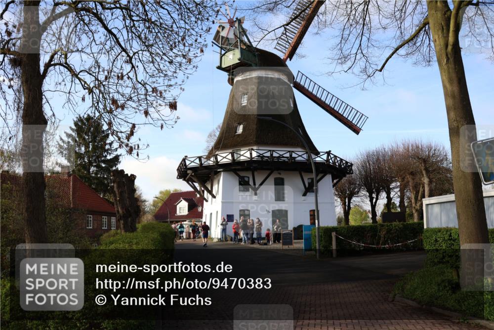 12.04.2026 - 45. Internationalen Wilhelmsburger Insellauf Yannick Fuchs http://msf.ph/oto/9470383 12.04.2026 09:05:57 Laufen  meine-sportfotos.de