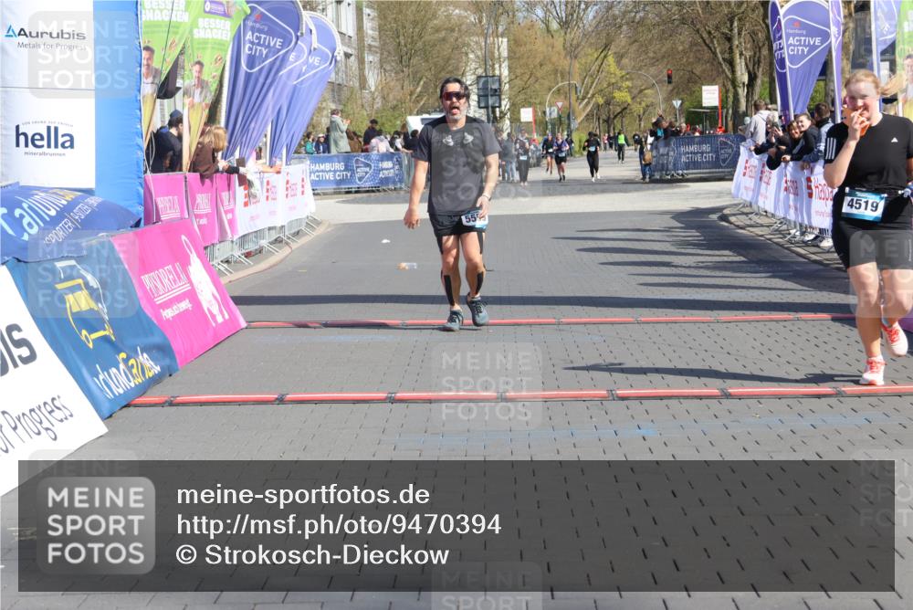 12.04.2026 - 45. Internationalen Wilhelmsburger Insellauf Strokosch-Dieckow http://msf.ph/oto/9470394 12.04.2026 11:25:38 Ziel 4519, 5559 meine-sportfotos.de