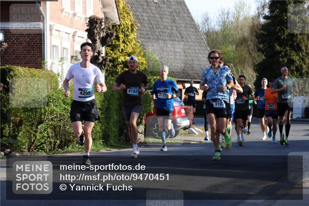 12.04.2026 - 45. Internationalen Wilhelmsburger Insellauf Yannick Fuchs http://msf.ph/oto/9470451 12.04.2026 08:54:48 Laufen 4162, 4205, 4733, 5240, 3107, 4863, 5237 meine-sportfotos.de