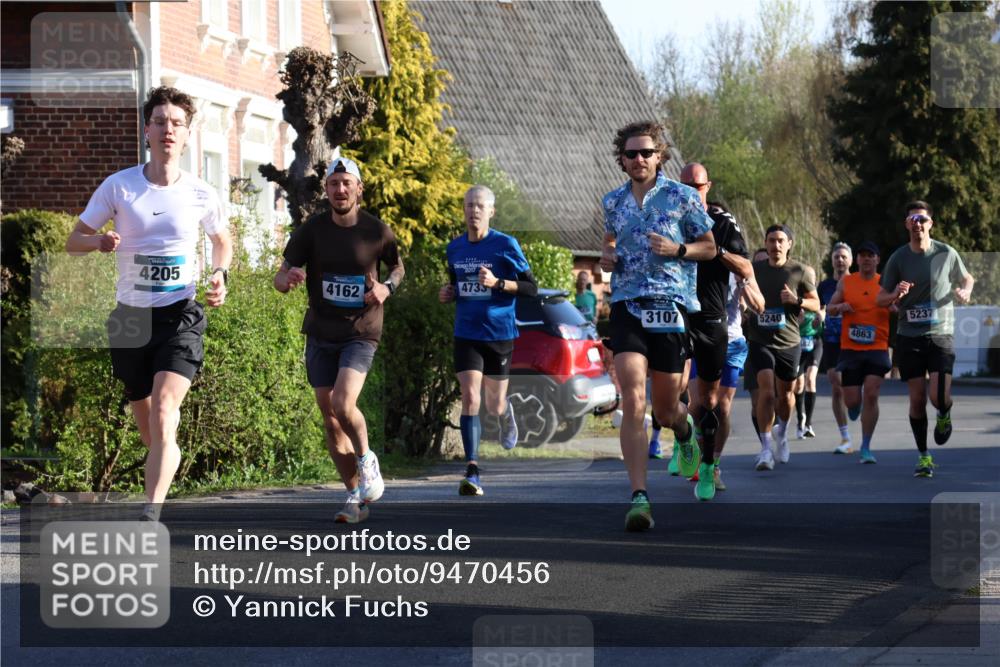 12.04.2026 - 45. Internationalen Wilhelmsburger Insellauf Yannick Fuchs http://msf.ph/oto/9470456 12.04.2026 08:54:48 Laufen 4205, 4162, 4735, 3107, 5240, 4863, 5237 meine-sportfotos.de