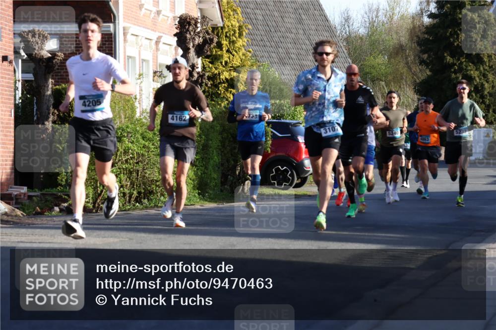 12.04.2026 - 45. Internationalen Wilhelmsburger Insellauf Yannick Fuchs http://msf.ph/oto/9470463 12.04.2026 08:54:49 Laufen 4205, 4162, 738, 3107, 5240, 4863, 5237 meine-sportfotos.de