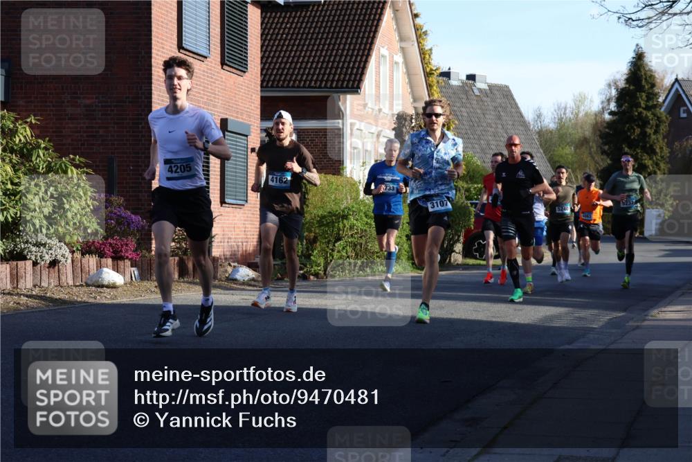 12.04.2026 - 45. Internationalen Wilhelmsburger Insellauf Yannick Fuchs http://msf.ph/oto/9470481 12.04.2026 08:54:50 Laufen 4205, 4162, 733, 3107, 5240, 4863, 5237 meine-sportfotos.de