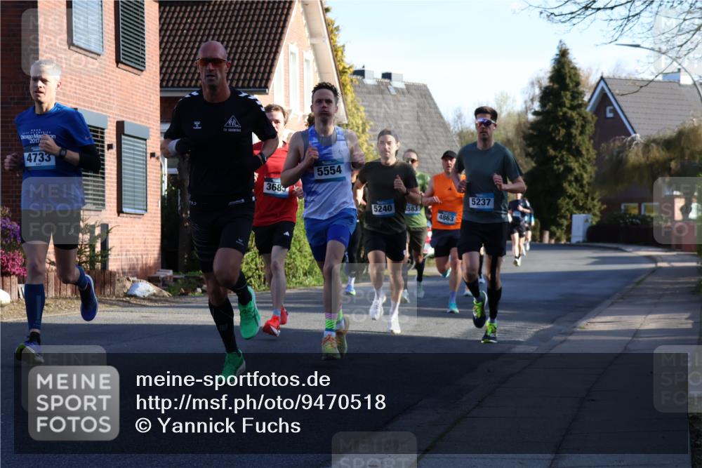 12.04.2026 - 45. Internationalen Wilhelmsburger Insellauf Yannick Fuchs http://msf.ph/oto/9470518 12.04.2026 08:54:52 Laufen 2017, 4733, 368, 5554, 5240, 583, 4863, 5237 meine-sportfotos.de