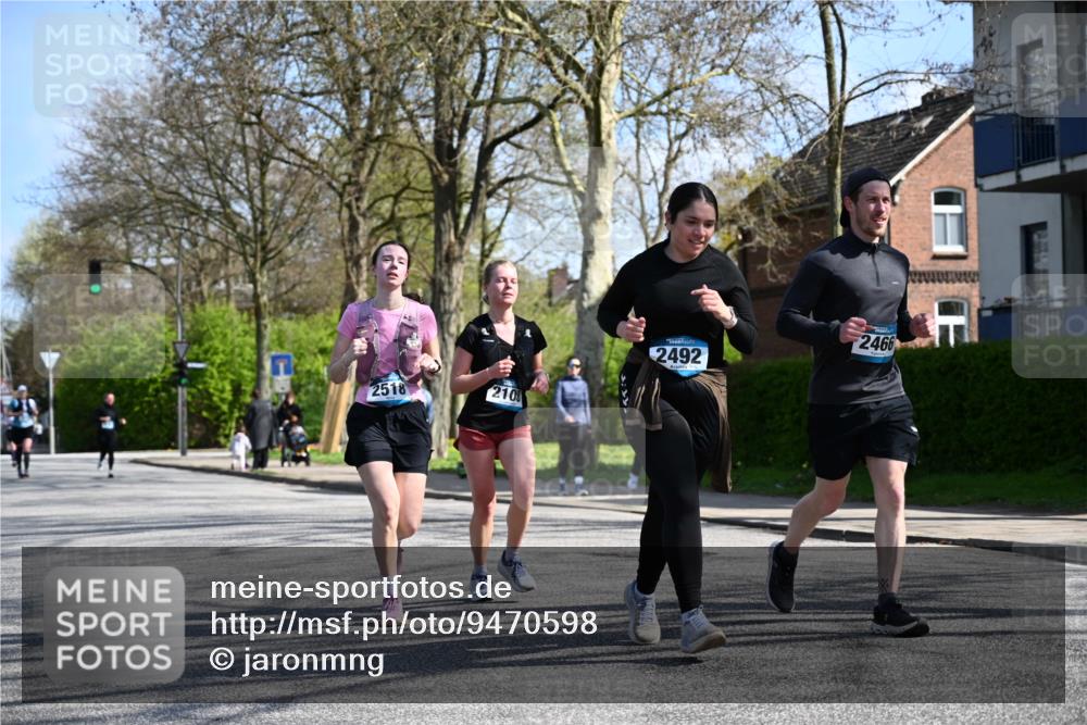 12.04.2026 - 45. Internationalen Wilhelmsburger Insellauf J. Mangold http://msf.ph/oto/9470598 12.04.2026 11:21:38 Ziel 3537, 3205, 2588, 2518, 2108, 2492, 2466, 4699, 2146, 4813, 3579 meine-sportfotos.de