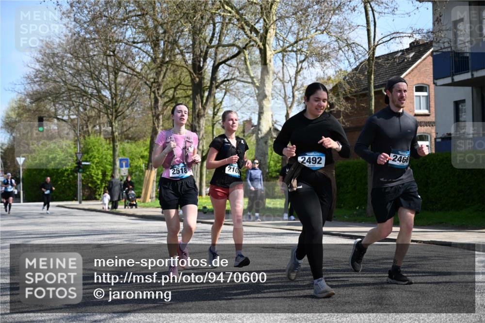 12.04.2026 - 45. Internationalen Wilhelmsburger Insellauf J. Mangold http://msf.ph/oto/9470600 12.04.2026 11:21:38 Ziel 3537, 3205, 2588, 2518, 2108, 2492, 2466, 4699, 2146, 4813, 3579 meine-sportfotos.de