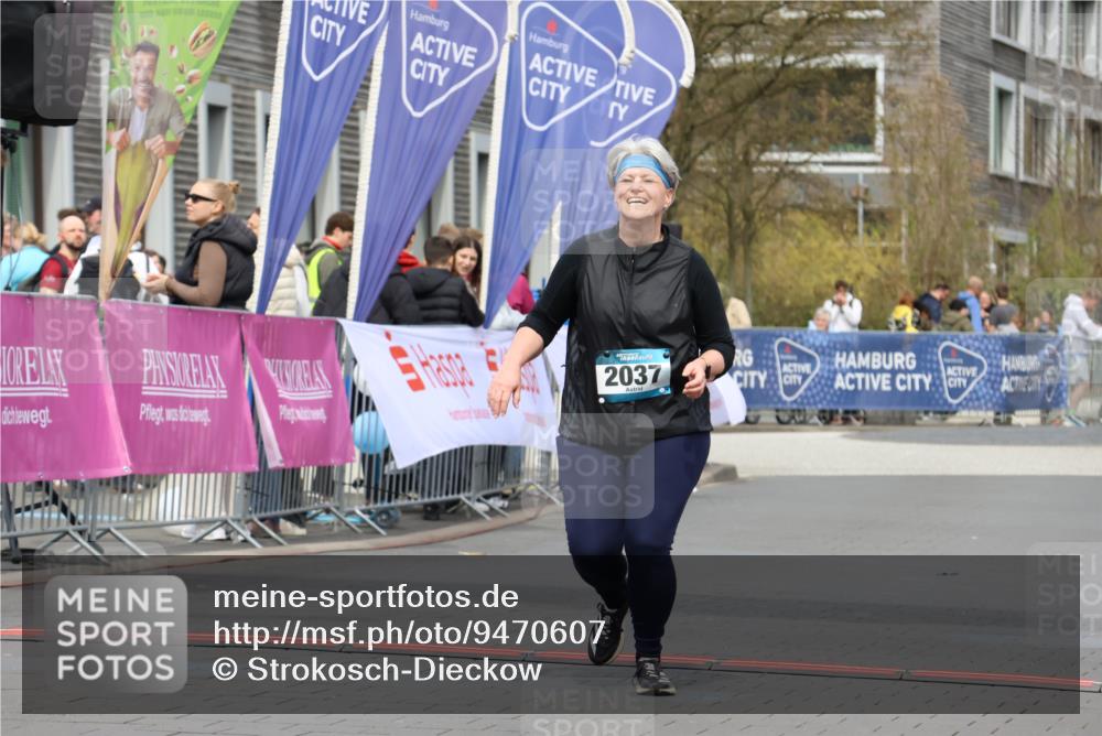 12.04.2026 - 45. Internationalen Wilhelmsburger Insellauf Strokosch-Dieckow http://msf.ph/oto/9470607 12.04.2026 13:38:17 Ziel 2037 meine-sportfotos.de
