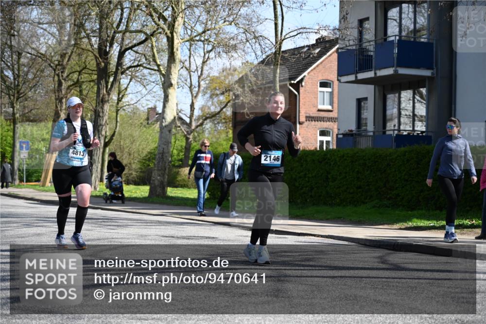 12.04.2026 - 45. Internationalen Wilhelmsburger Insellauf J. Mangold http://msf.ph/oto/9470641 12.04.2026 11:21:50 Ziel 2518, 2108, 2492, 2466, 4699, 2146, 4813, 3579 meine-sportfotos.de