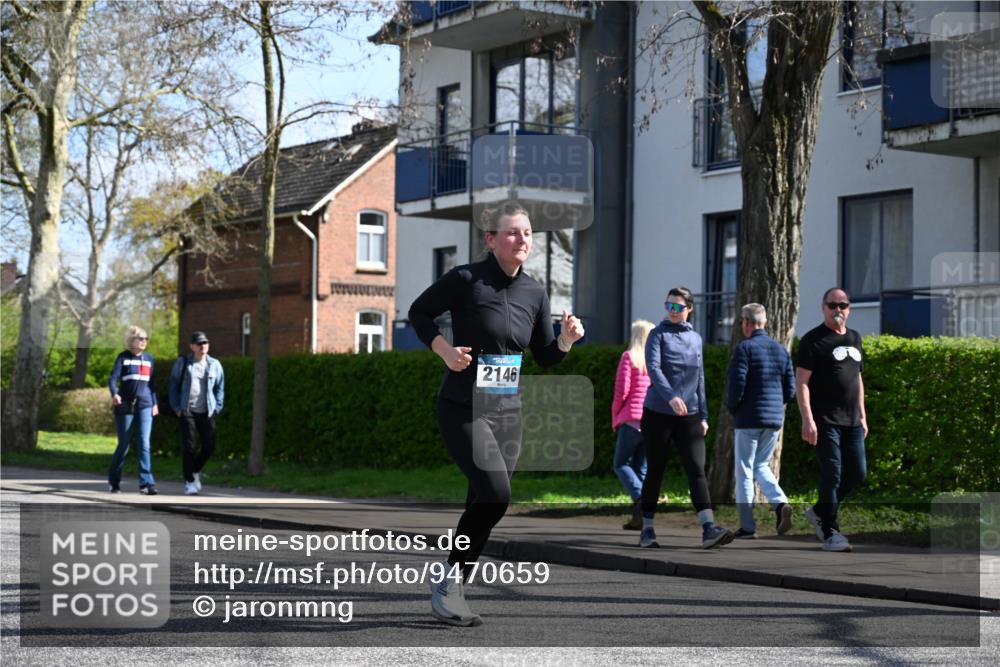 12.04.2026 - 45. Internationalen Wilhelmsburger Insellauf J. Mangold http://msf.ph/oto/9470659 12.04.2026 11:21:50 Ziel 2518, 2108, 2492, 2466, 4699, 2146, 4813, 3579 meine-sportfotos.de