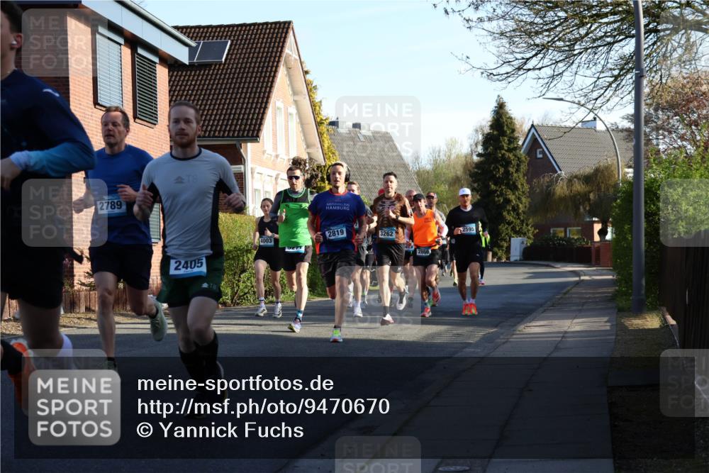 12.04.2026 - 45. Internationalen Wilhelmsburger Insellauf Yannick Fuchs http://msf.ph/oto/9470670 12.04.2026 08:55:06 Laufen 2789, 78, 2405, 2819, 3262, 4003, 2866, 2595 meine-sportfotos.de