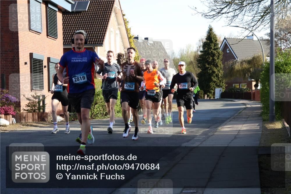 12.04.2026 - 45. Internationalen Wilhelmsburger Insellauf Yannick Fuchs http://msf.ph/oto/9470684 12.04.2026 08:55:07 Laufen 4117, 2819, 4003, 3262, 2866, 401, 2595 meine-sportfotos.de