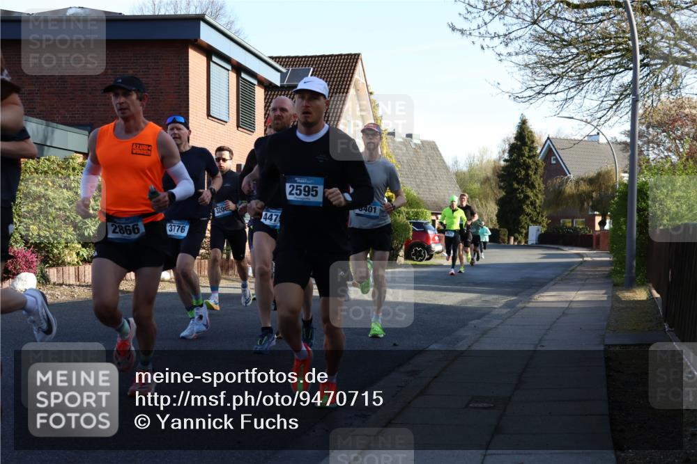 12.04.2026 - 45. Internationalen Wilhelmsburger Insellauf Yannick Fuchs http://msf.ph/oto/9470715 12.04.2026 08:55:10 Laufen 2866, 3776, 320, 447, 2595 meine-sportfotos.de