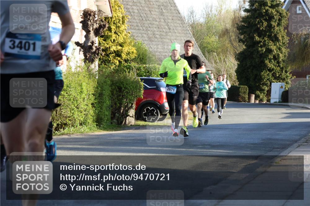 12.04.2026 - 45. Internationalen Wilhelmsburger Insellauf Yannick Fuchs http://msf.ph/oto/9470721 12.04.2026 08:55:10 Laufen 3401, 2671, 93, 771 meine-sportfotos.de