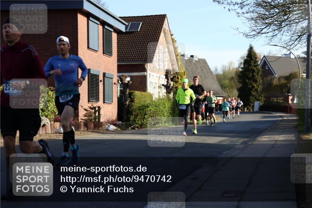 12.04.2026 - 45. Internationalen Wilhelmsburger Insellauf Yannick Fuchs http://msf.ph/oto/9470742 12.04.2026 08:55:12 Laufen 2790, 5684, 4, 2671 meine-sportfotos.de