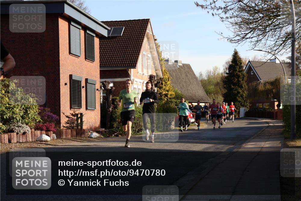 12.04.2026 - 45. Internationalen Wilhelmsburger Insellauf Yannick Fuchs http://msf.ph/oto/9470780 12.04.2026 08:55:15 Laufen 37712, 4127 meine-sportfotos.de