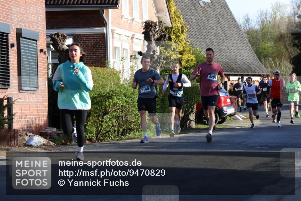 12.04.2026 - 45. Internationalen Wilhelmsburger Insellauf Yannick Fuchs http://msf.ph/oto/9470829 12.04.2026 08:55:19 Laufen 2160, 3372, 4291, 449, 2127, 4027 meine-sportfotos.de