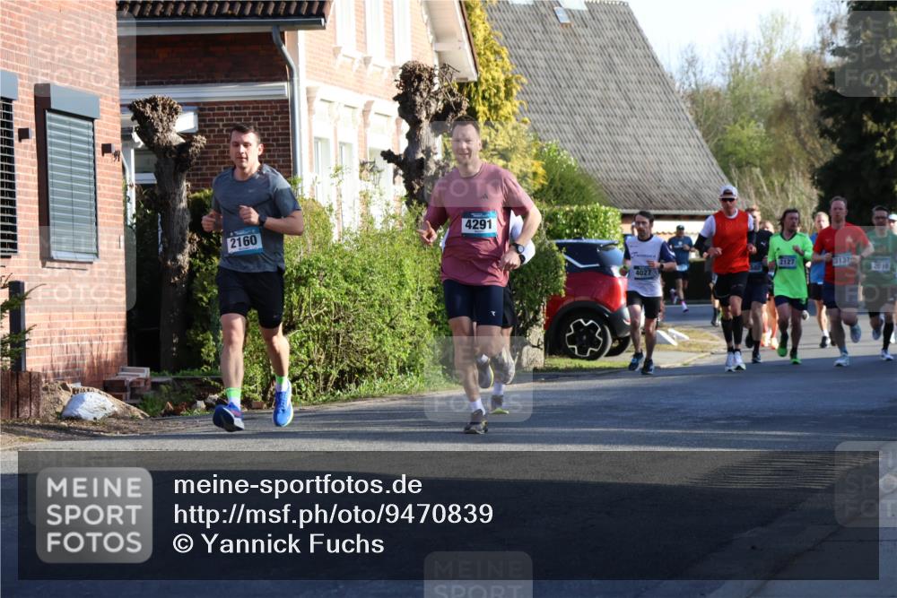 12.04.2026 - 45. Internationalen Wilhelmsburger Insellauf Yannick Fuchs http://msf.ph/oto/9470839 12.04.2026 08:55:20 Laufen 2160, 4291, 2127, 3137, 2010, 4027 meine-sportfotos.de