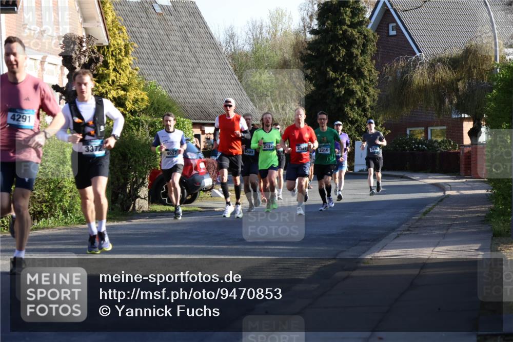 12.04.2026 - 45. Internationalen Wilhelmsburger Insellauf Yannick Fuchs http://msf.ph/oto/9470853 12.04.2026 08:55:21 Laufen 4291, 3372, 2127, 3137, 4027, 5502, 2010, 3976 meine-sportfotos.de