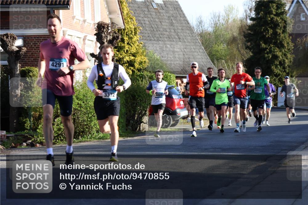 12.04.2026 - 45. Internationalen Wilhelmsburger Insellauf Yannick Fuchs http://msf.ph/oto/9470855 12.04.2026 08:55:22 Laufen 4291, 55, 2127, 4492, 3372, 4027, 3137, 2010, 3976 meine-sportfotos.de