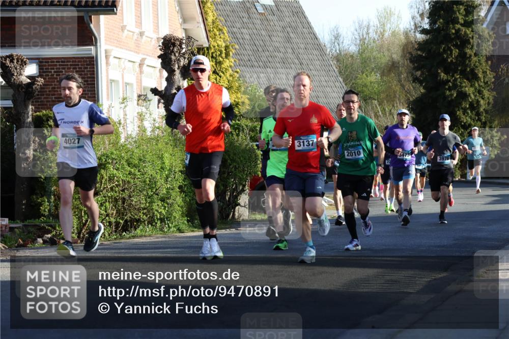 12.04.2026 - 45. Internationalen Wilhelmsburger Insellauf Yannick Fuchs http://msf.ph/oto/9470891 12.04.2026 08:55:25 Laufen 4027, 3137, 2010, 3473, 3976 meine-sportfotos.de