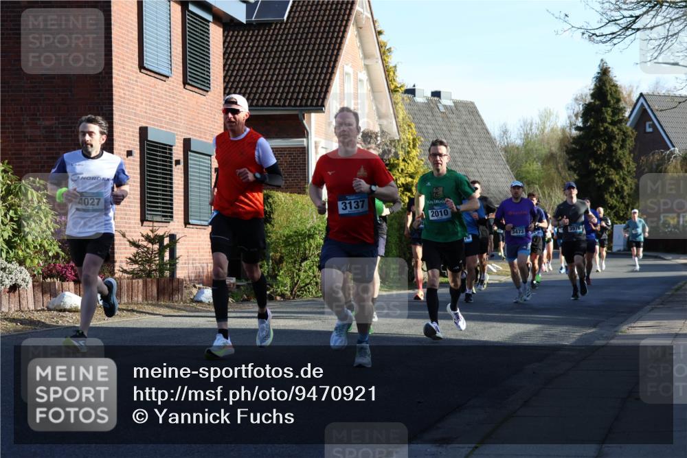12.04.2026 - 45. Internationalen Wilhelmsburger Insellauf Yannick Fuchs http://msf.ph/oto/9470921 12.04.2026 08:55:26 Laufen 4027, 3137, 2010, 76, 3473, 3976 meine-sportfotos.de