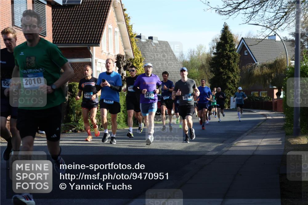 12.04.2026 - 45. Internationalen Wilhelmsburger Insellauf Yannick Fuchs http://msf.ph/oto/9470951 12.04.2026 08:55:29 Laufen 550, 2010, 5440, 449, 3473, 3976, 2177, 3470 meine-sportfotos.de