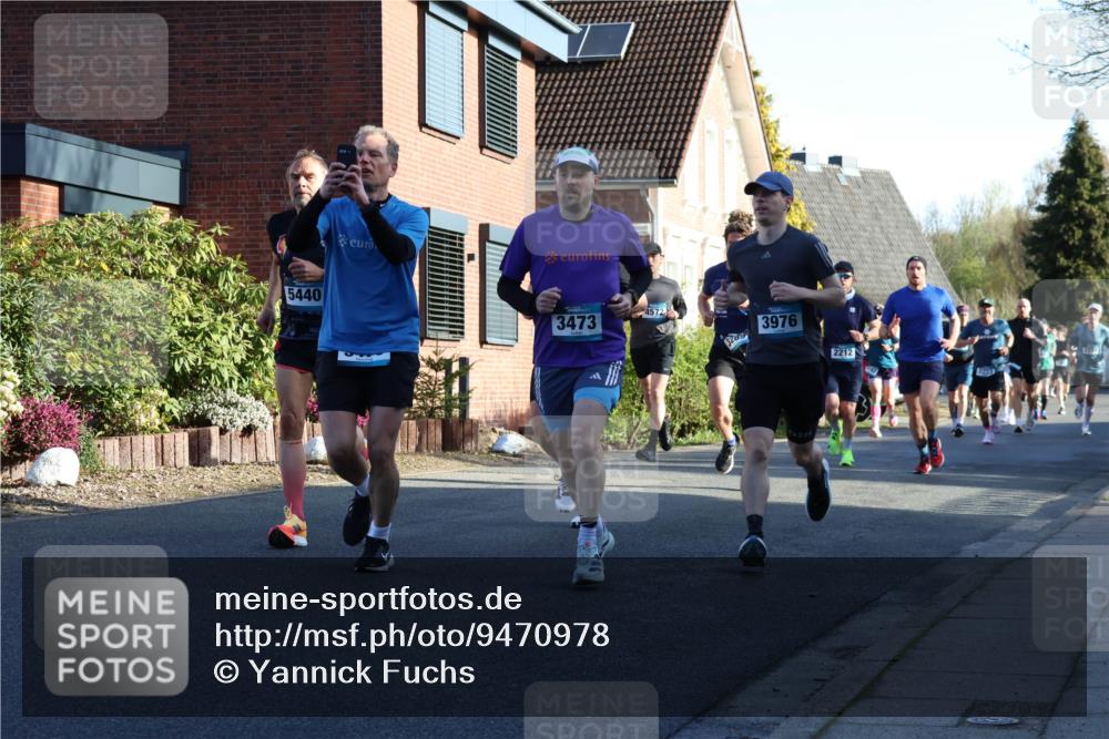 12.04.2026 - 45. Internationalen Wilhelmsburger Insellauf Yannick Fuchs http://msf.ph/oto/9470978 12.04.2026 08:55:30 Laufen 5440, 3473, 4572, 3976, 2212 meine-sportfotos.de
