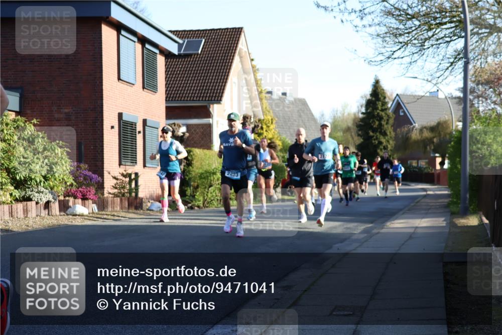 12.04.2026 - 45. Internationalen Wilhelmsburger Insellauf Yannick Fuchs http://msf.ph/oto/9471041 12.04.2026 08:55:35 Laufen 2253, 2177 meine-sportfotos.de