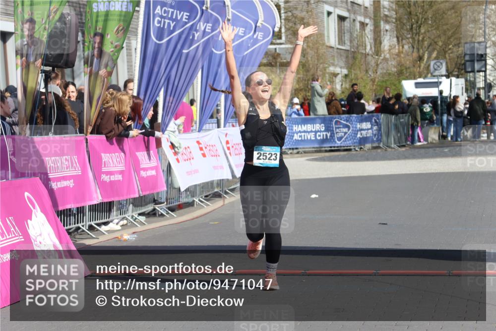 12.04.2026 - 45. Internationalen Wilhelmsburger Insellauf Strokosch-Dieckow http://msf.ph/oto/9471047 12.04.2026 11:27:09 Ziel 2523 meine-sportfotos.de
