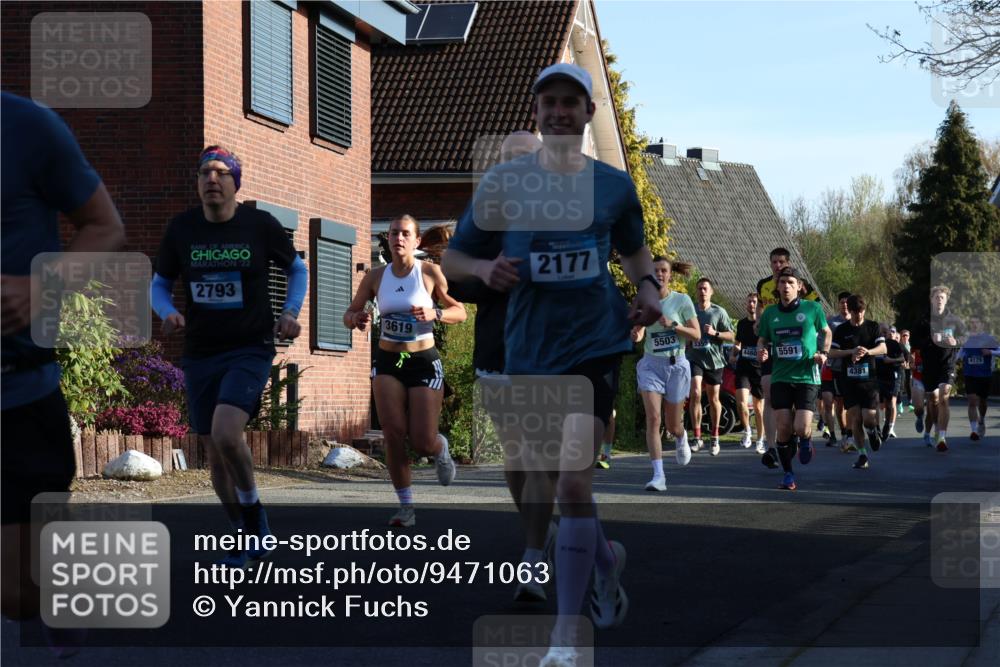 12.04.2026 - 45. Internationalen Wilhelmsburger Insellauf Yannick Fuchs http://msf.ph/oto/9471063 12.04.2026 08:55:37 Laufen 22, 2793, 3619, 2177, 5503, 4460, 5591, 4175, 4381 meine-sportfotos.de