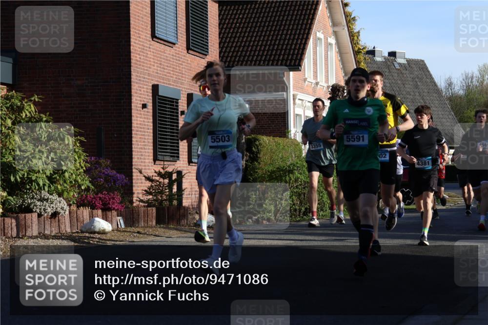 12.04.2026 - 45. Internationalen Wilhelmsburger Insellauf Yannick Fuchs http://msf.ph/oto/9471086 12.04.2026 08:55:39 Laufen 5503, 3355, 5591, 02, 4381, 4560 meine-sportfotos.de
