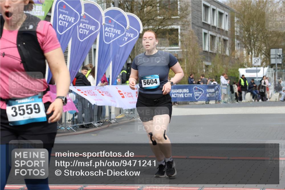 12.04.2026 - 45. Internationalen Wilhelmsburger Insellauf Strokosch-Dieckow http://msf.ph/oto/9471241 12.04.2026 13:37:29 Ziel 3559, 5604 meine-sportfotos.de