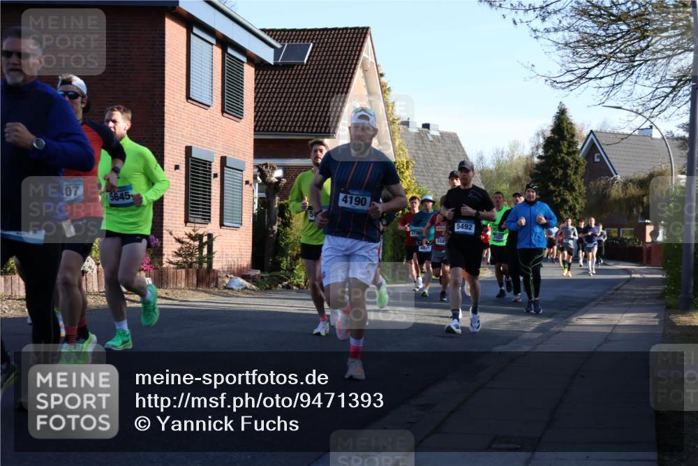 12.04.2026 - 45. Internationalen Wilhelmsburger Insellauf Yannick Fuchs http://msf.ph/oto/9471393 12.04.2026 08:56:03 Laufen 07, 5645, 4190, 5492, 474, 558 meine-sportfotos.de