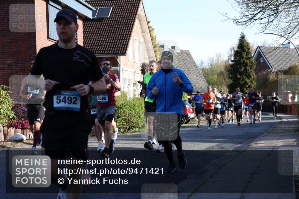 12.04.2026 - 45. Internationalen Wilhelmsburger Insellauf Yannick Fuchs http://msf.ph/oto/9471421 12.04.2026 08:56:06 Laufen 3095, 5492, 46, 5585, 262, 4075 meine-sportfotos.de