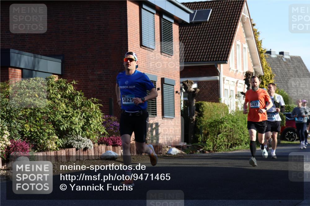 12.04.2026 - 45. Internationalen Wilhelmsburger Insellauf Yannick Fuchs http://msf.ph/oto/9471465 12.04.2026 08:56:09 Laufen 5821, 2627, 4511 meine-sportfotos.de