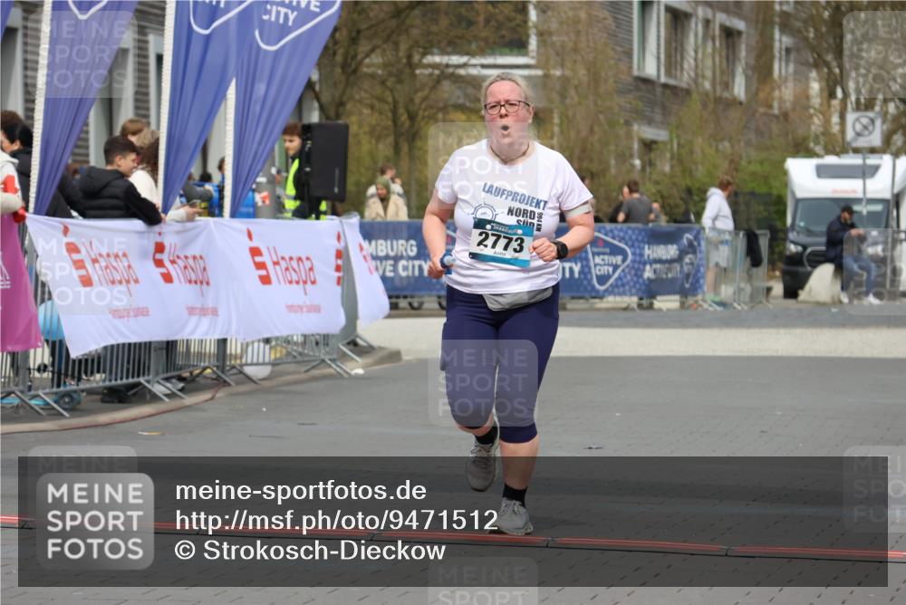 12.04.2026 - 45. Internationalen Wilhelmsburger Insellauf Strokosch-Dieckow http://msf.ph/oto/9471512 12.04.2026 13:37:11 Ziel 2773 meine-sportfotos.de