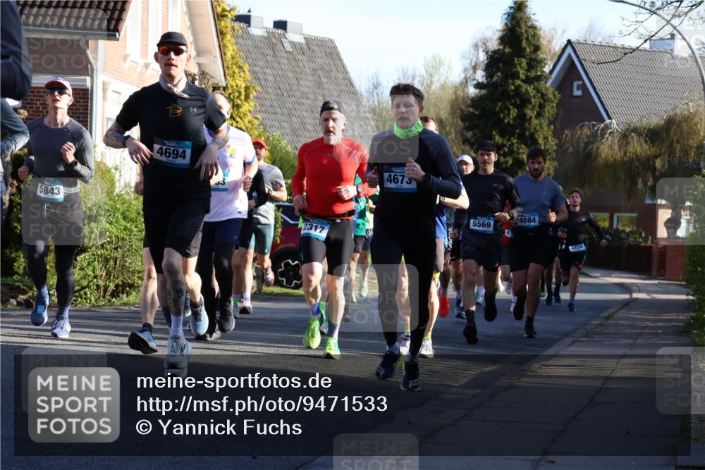 12.04.2026 - 45. Internationalen Wilhelmsburger Insellauf Yannick Fuchs http://msf.ph/oto/9471533 12.04.2026 08:56:14 Laufen 5843, 4694, 2317, 4675, 5569, 4884, 4834 meine-sportfotos.de