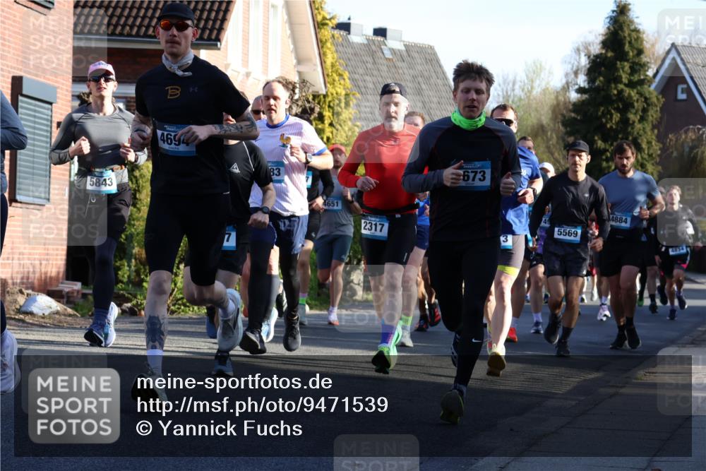 12.04.2026 - 45. Internationalen Wilhelmsburger Insellauf Yannick Fuchs http://msf.ph/oto/9471539 12.04.2026 08:56:15 Laufen 5843, 4694, 83, 4651, 2317, 673, 3, 5569, 4884, 4834 meine-sportfotos.de