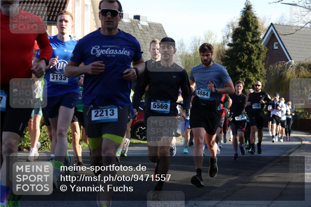 12.04.2026 - 45. Internationalen Wilhelmsburger Insellauf Yannick Fuchs http://msf.ph/oto/9471557 12.04.2026 08:56:17 Laufen 3133, 2213, 5569, 4884, 4834, 4296 meine-sportfotos.de