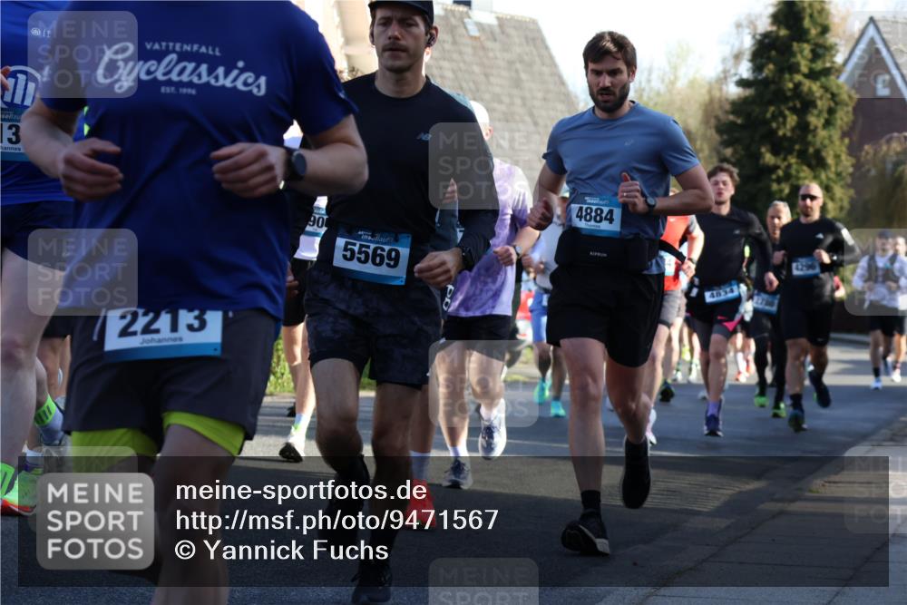 12.04.2026 - 45. Internationalen Wilhelmsburger Insellauf Yannick Fuchs http://msf.ph/oto/9471567 12.04.2026 08:56:17 Laufen 13, 2213, 4884, 90, 5569, 4834 meine-sportfotos.de