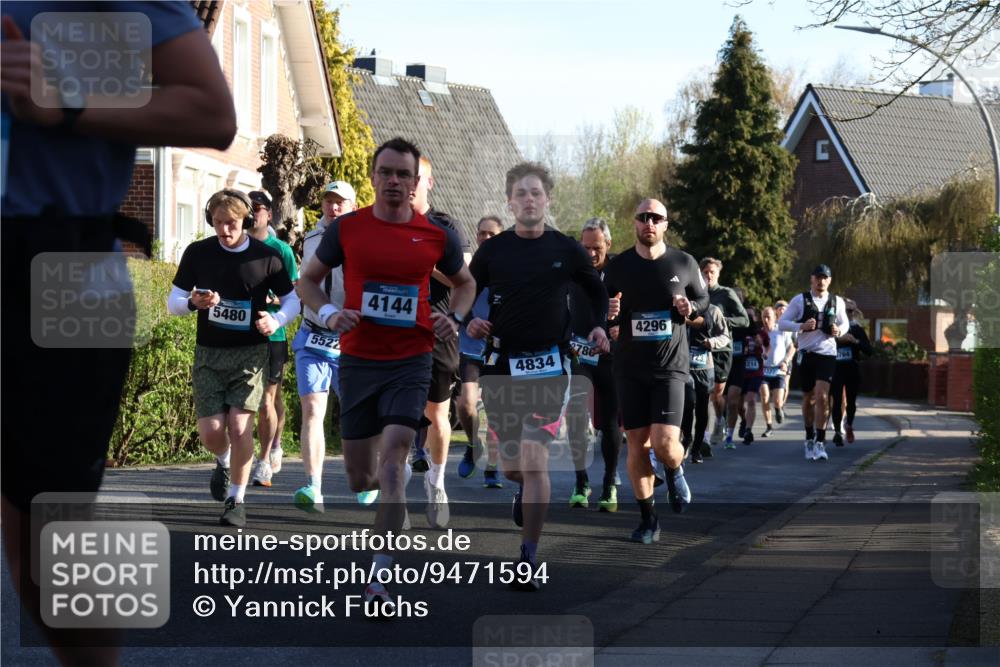 12.04.2026 - 45. Internationalen Wilhelmsburger Insellauf Yannick Fuchs http://msf.ph/oto/9471594 12.04.2026 08:56:20 Laufen 5480, 5522, 4144, 4834, 780, 4296, 214 meine-sportfotos.de