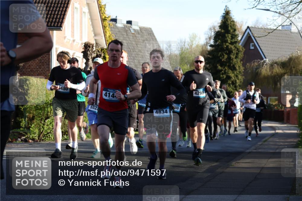 12.04.2026 - 45. Internationalen Wilhelmsburger Insellauf Yannick Fuchs http://msf.ph/oto/9471597 12.04.2026 08:56:20 Laufen 480, 5522, 414, 4834, 80, 4296 meine-sportfotos.de