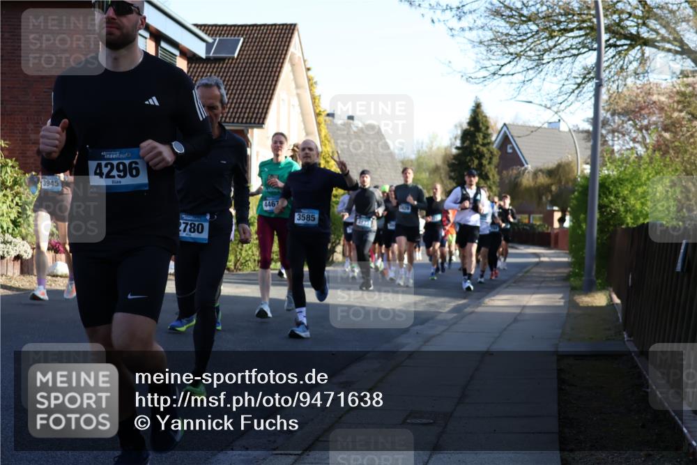 12.04.2026 - 45. Internationalen Wilhelmsburger Insellauf Yannick Fuchs http://msf.ph/oto/9471638 12.04.2026 08:56:23 Laufen 3945, 4296, 780, 4467, 3585, 1929 meine-sportfotos.de
