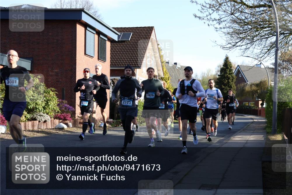 12.04.2026 - 45. Internationalen Wilhelmsburger Insellauf Yannick Fuchs http://msf.ph/oto/9471673 12.04.2026 08:56:26 Laufen 3081, 2831, 2123, 3929, 65, 3905, 377 meine-sportfotos.de