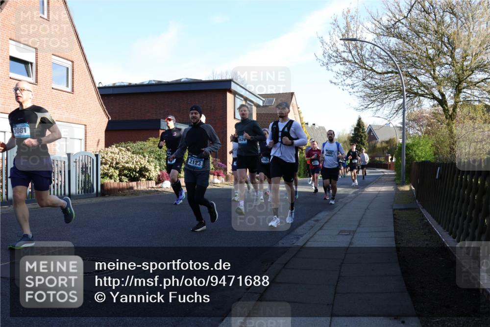 12.04.2026 - 45. Internationalen Wilhelmsburger Insellauf Yannick Fuchs http://msf.ph/oto/9471688 12.04.2026 08:56:27 Laufen 3081, 2123, 3929, 3065, 4214 meine-sportfotos.de
