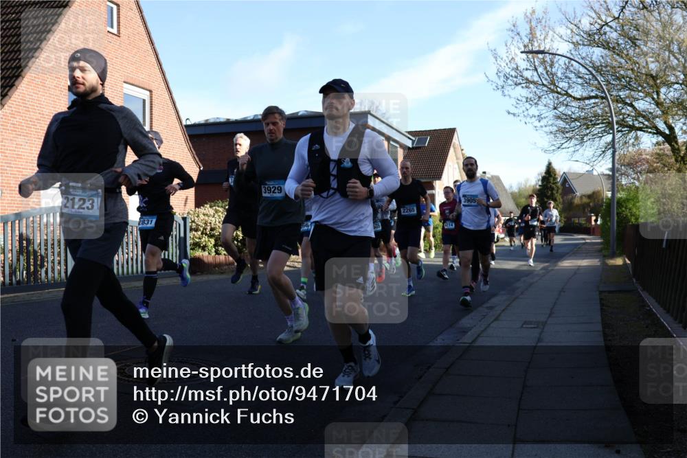 12.04.2026 - 45. Internationalen Wilhelmsburger Insellauf Yannick Fuchs http://msf.ph/oto/9471704 12.04.2026 08:56:28 Laufen 2123, 2831, 3929, 256, 2265, 214, 3905 meine-sportfotos.de