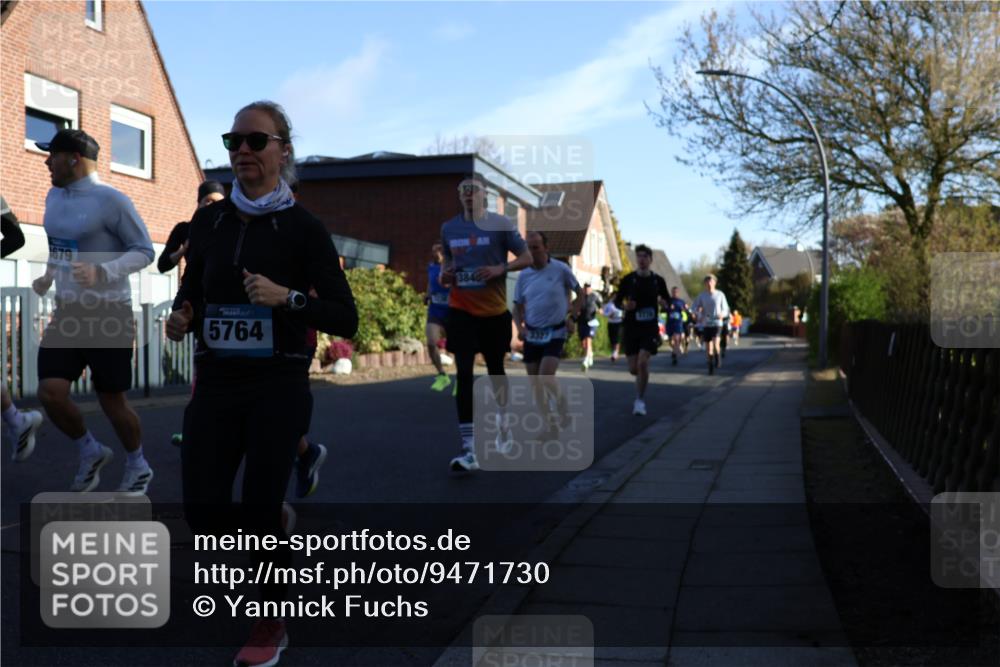 12.04.2026 - 45. Internationalen Wilhelmsburger Insellauf Yannick Fuchs http://msf.ph/oto/9471730 12.04.2026 08:56:30 Laufen 679, 5764, 3846 meine-sportfotos.de