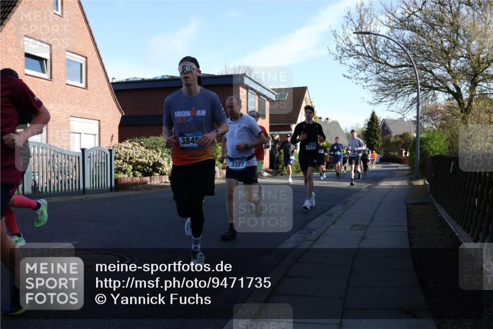 12.04.2026 - 45. Internationalen Wilhelmsburger Insellauf Yannick Fuchs http://msf.ph/oto/9471735 12.04.2026 08:56:31 Laufen 3845, 3327, 3778 meine-sportfotos.de