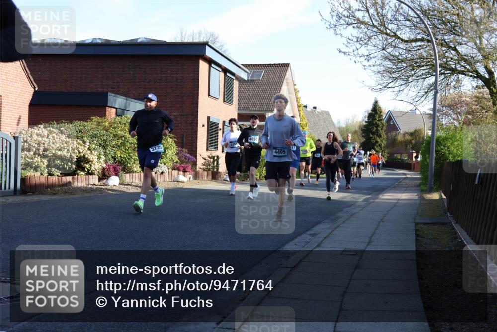 12.04.2026 - 45. Internationalen Wilhelmsburger Insellauf Yannick Fuchs http://msf.ph/oto/9471764 12.04.2026 08:56:33 Laufen 3735, 4050, 4495, 31, 04, 2605 meine-sportfotos.de