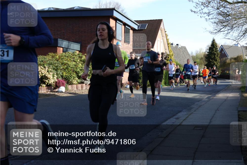 12.04.2026 - 45. Internationalen Wilhelmsburger Insellauf Yannick Fuchs http://msf.ph/oto/9471806 12.04.2026 08:56:36 Laufen 31, 204, 2605, 3144, 4150, 2456, 2456 meine-sportfotos.de